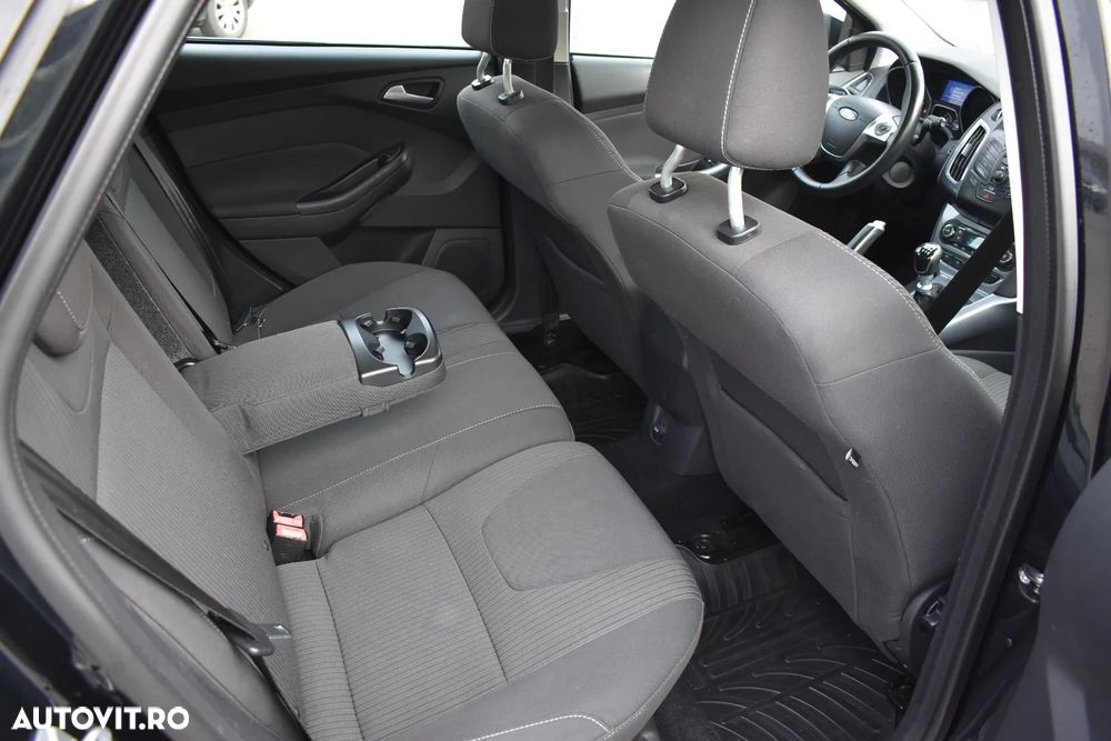 Ford Focus 1.6 TDCI DPF Start-Stopp-System Titanium - 7