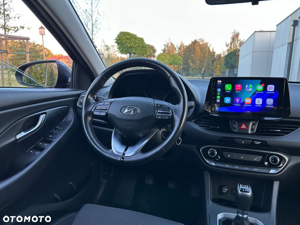 Hyundai i30 1.5 DPI Classic + - 12