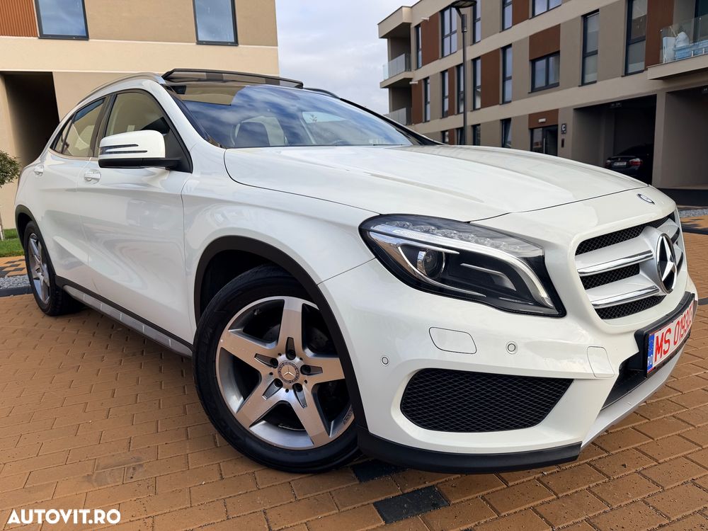 Mercedes-Benz GLA 200 AMG Line - 3