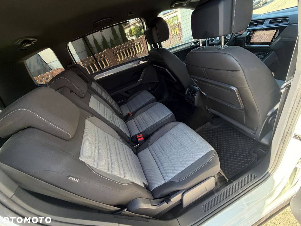 Volkswagen Touran 1.5 TSI EVO Highline DSG - 29