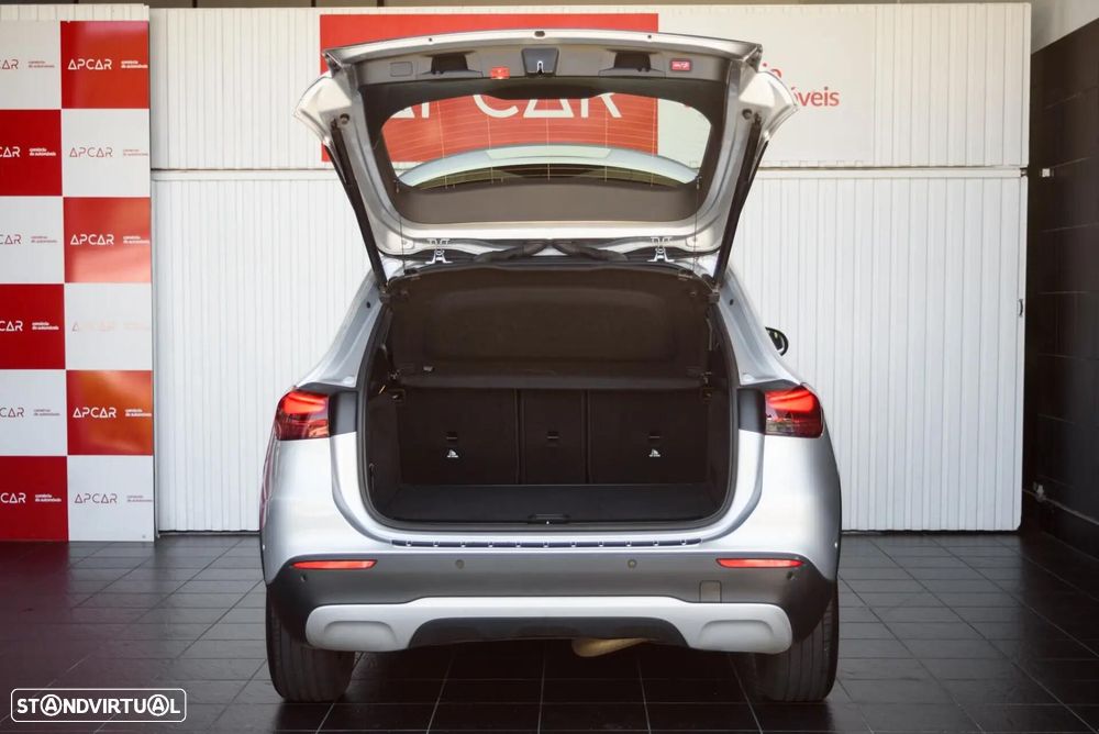 Mercedes-Benz GLA 180 d Style - 21