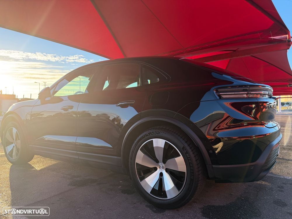 Porsche Macan Electric - 7