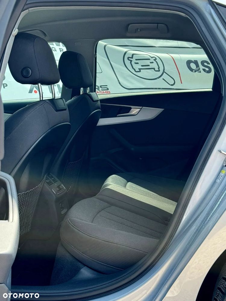 Audi A4 Limousine 35 TFSI mHEV Advanced S tronic - 16