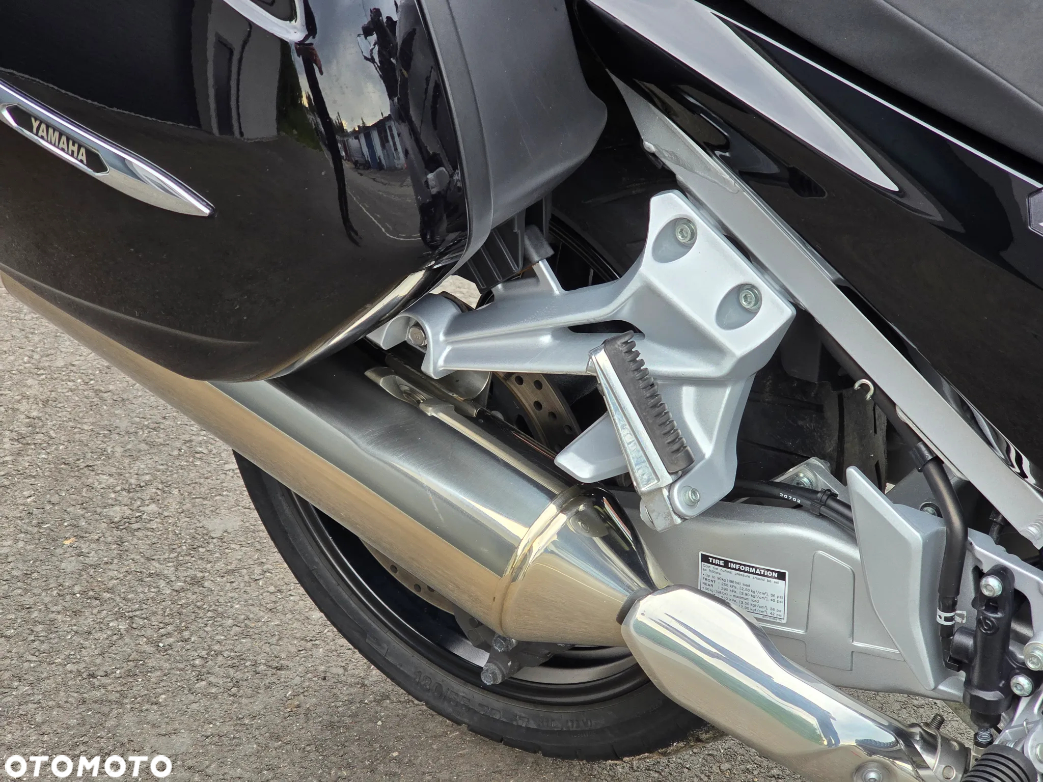 Yamaha FJR - 16