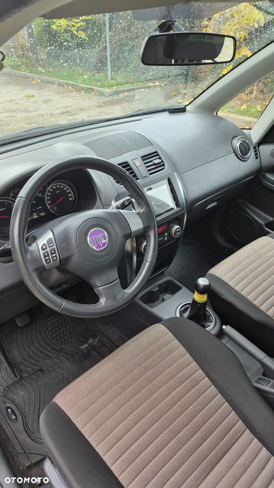 Fiat Sedici 1.6 16V 4x4 Emotion - 6