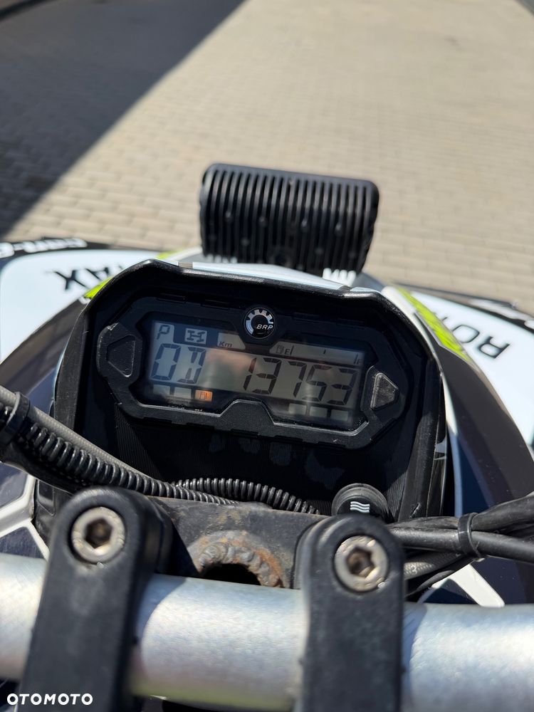 Can-Am Renegade - 5