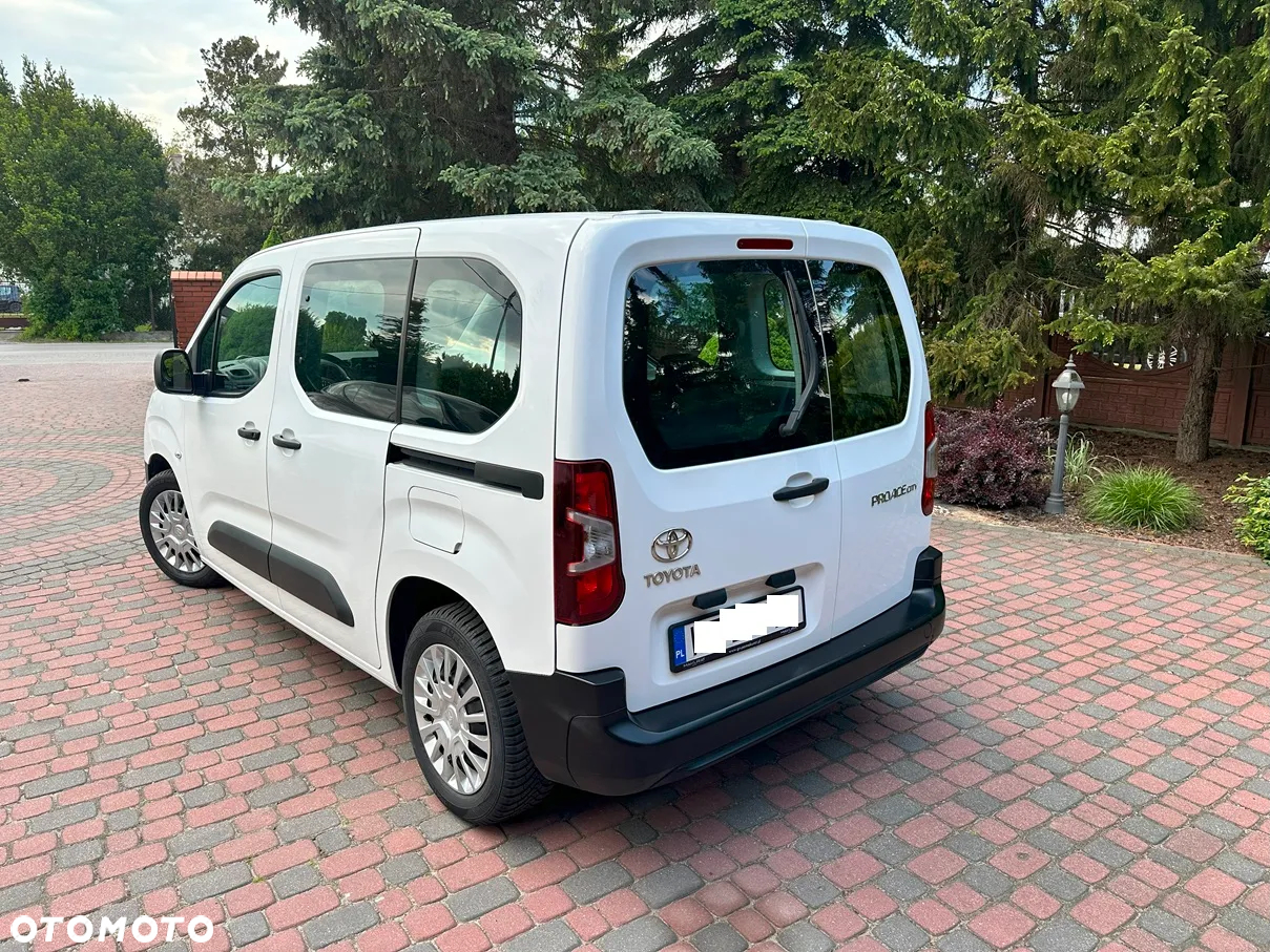 Toyota Proace City Verso 1.5 D-4D Business - 10