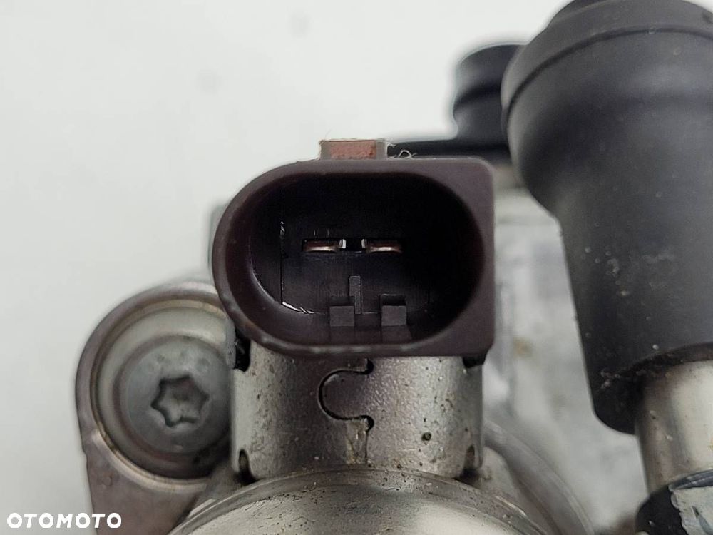 POMPA VACUM POMPA PALIWA 2.0 TFSI AUDI A5 F5 8W 06G127025M 06K145100AE - 8