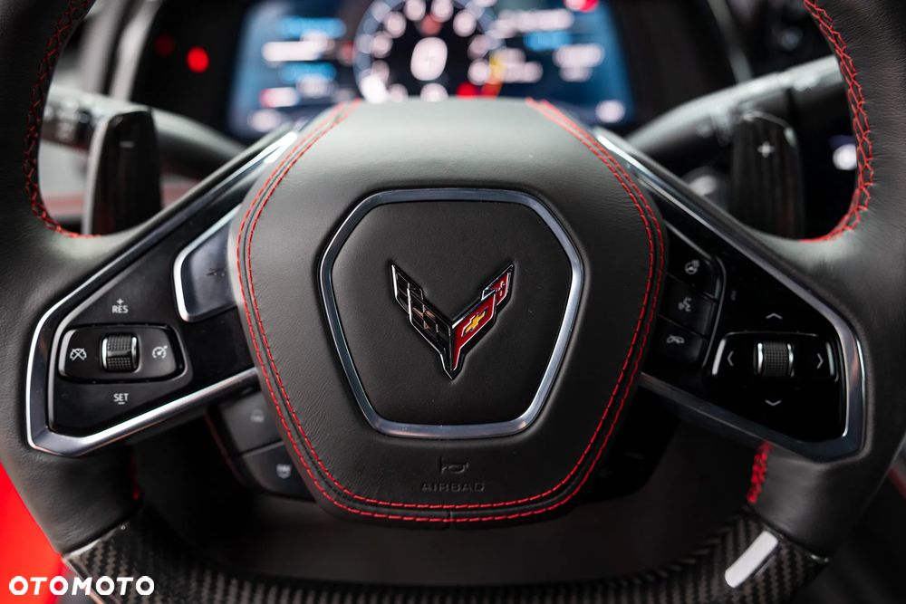 Chevrolet Corvette - 23