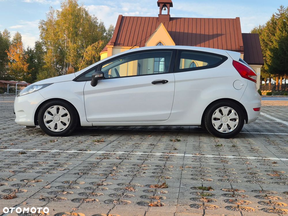 Ford Fiesta - 4