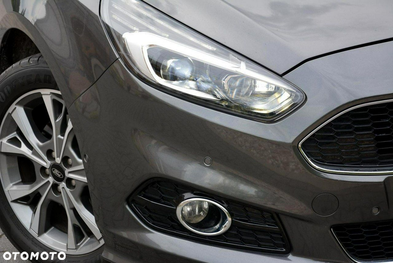 Ford S-Max - 5