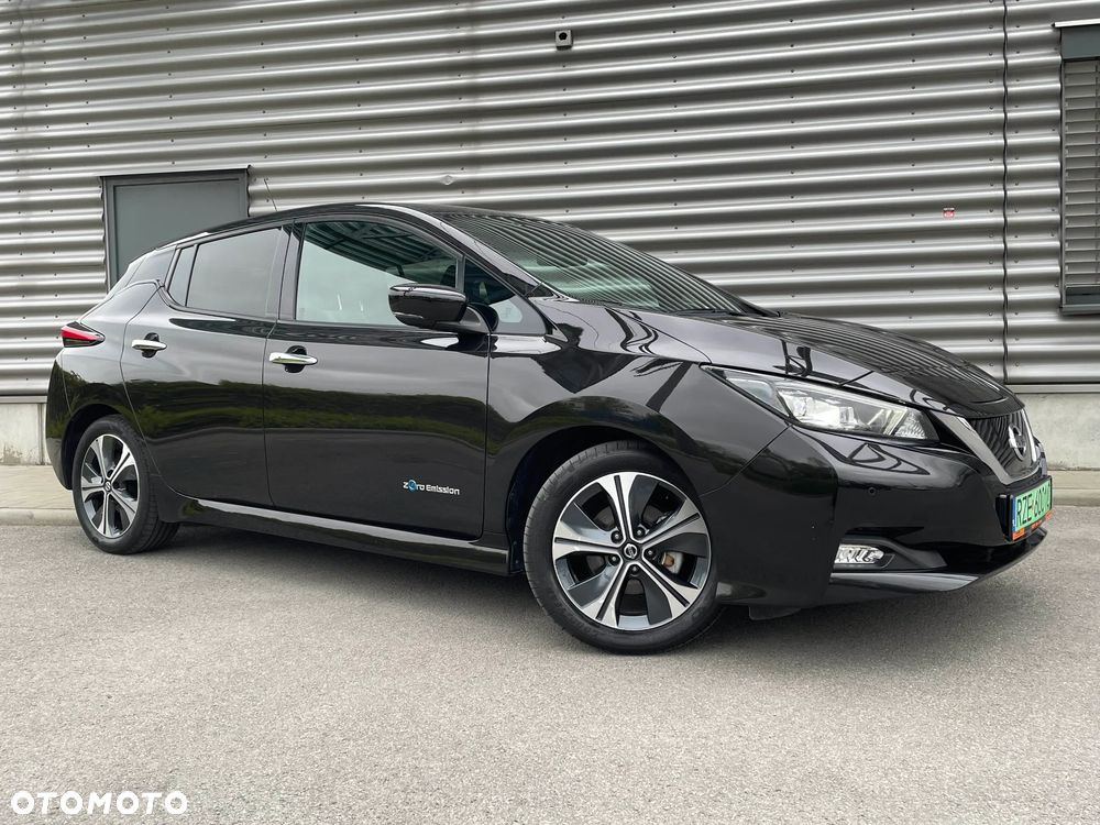 Nissan Leaf 40 kWh TEKNA - 1