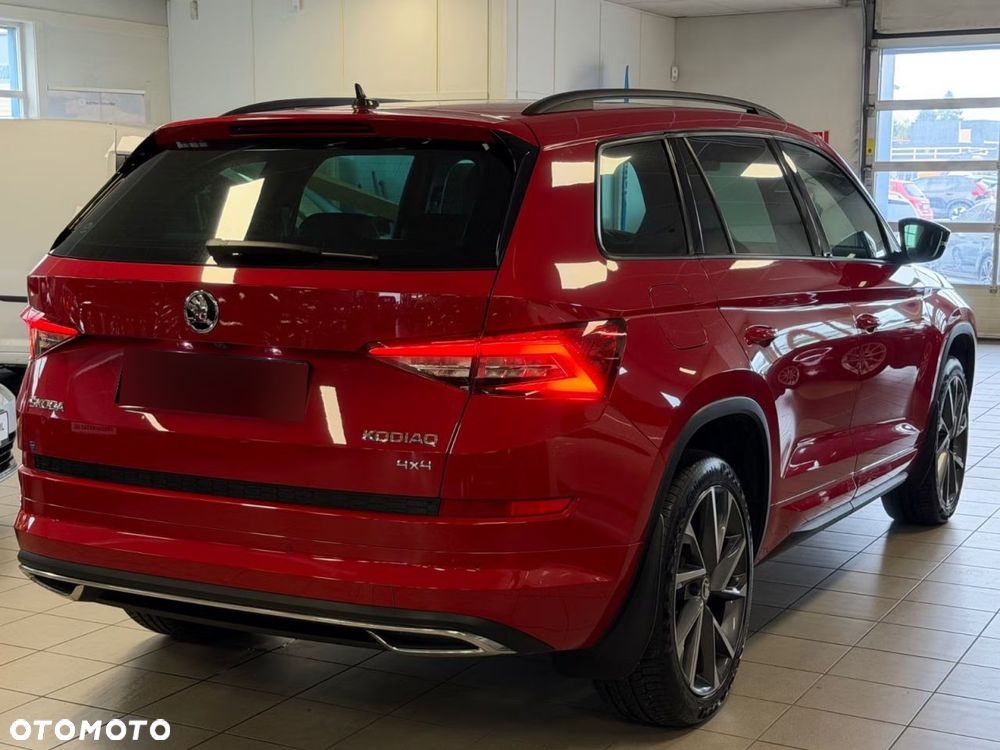 Skoda Kodiaq 2.0 TDI 4x4 DSG Sportline - 4