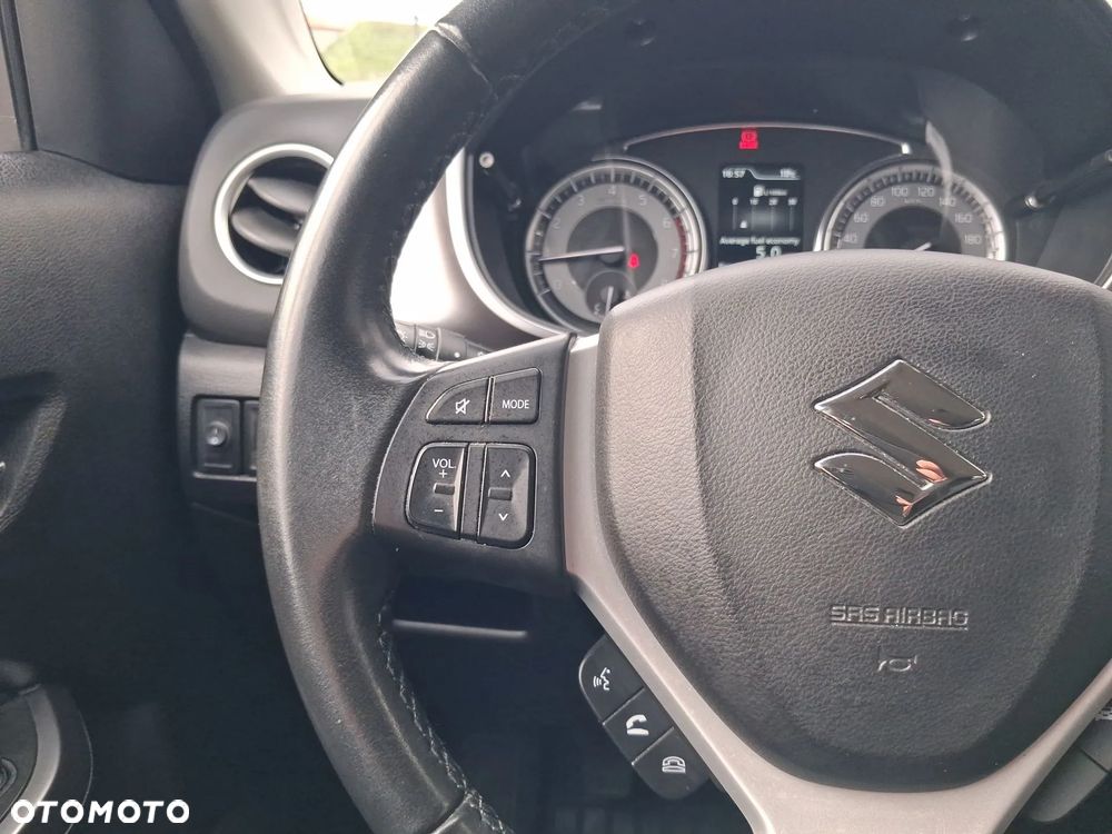Suzuki Vitara 1.4 Boosterjet SHVS Premium 2WD - 31