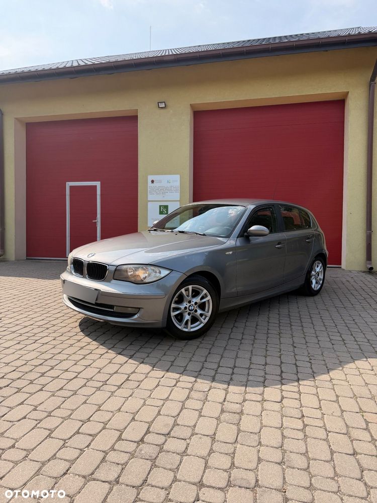 BMW Seria 1 118i Edition Sport - 6