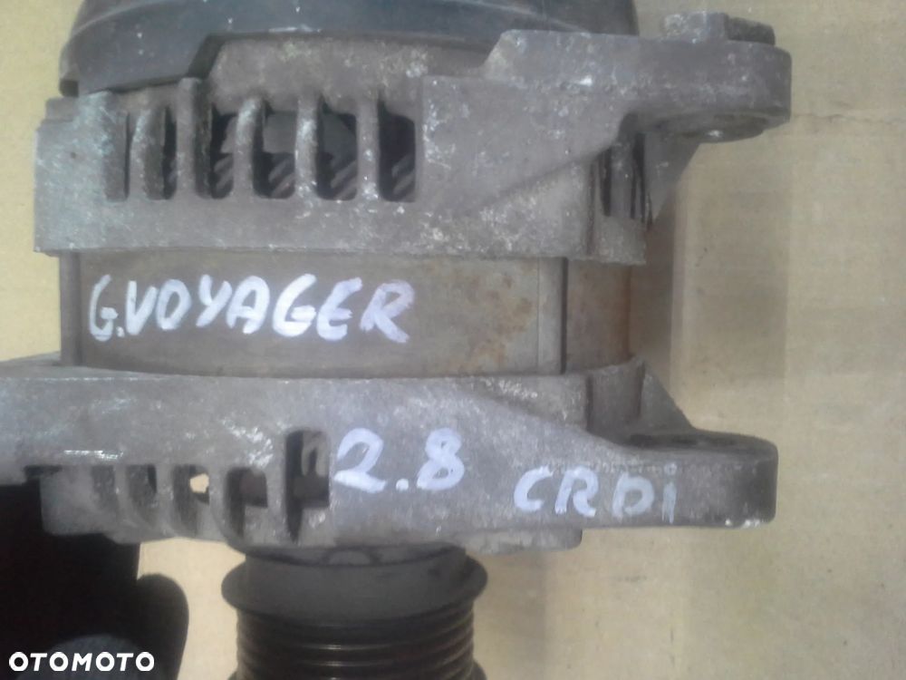 Alternator Chrysler Grand Voyager 2.8 CRD 421000-0082 Denso - 4