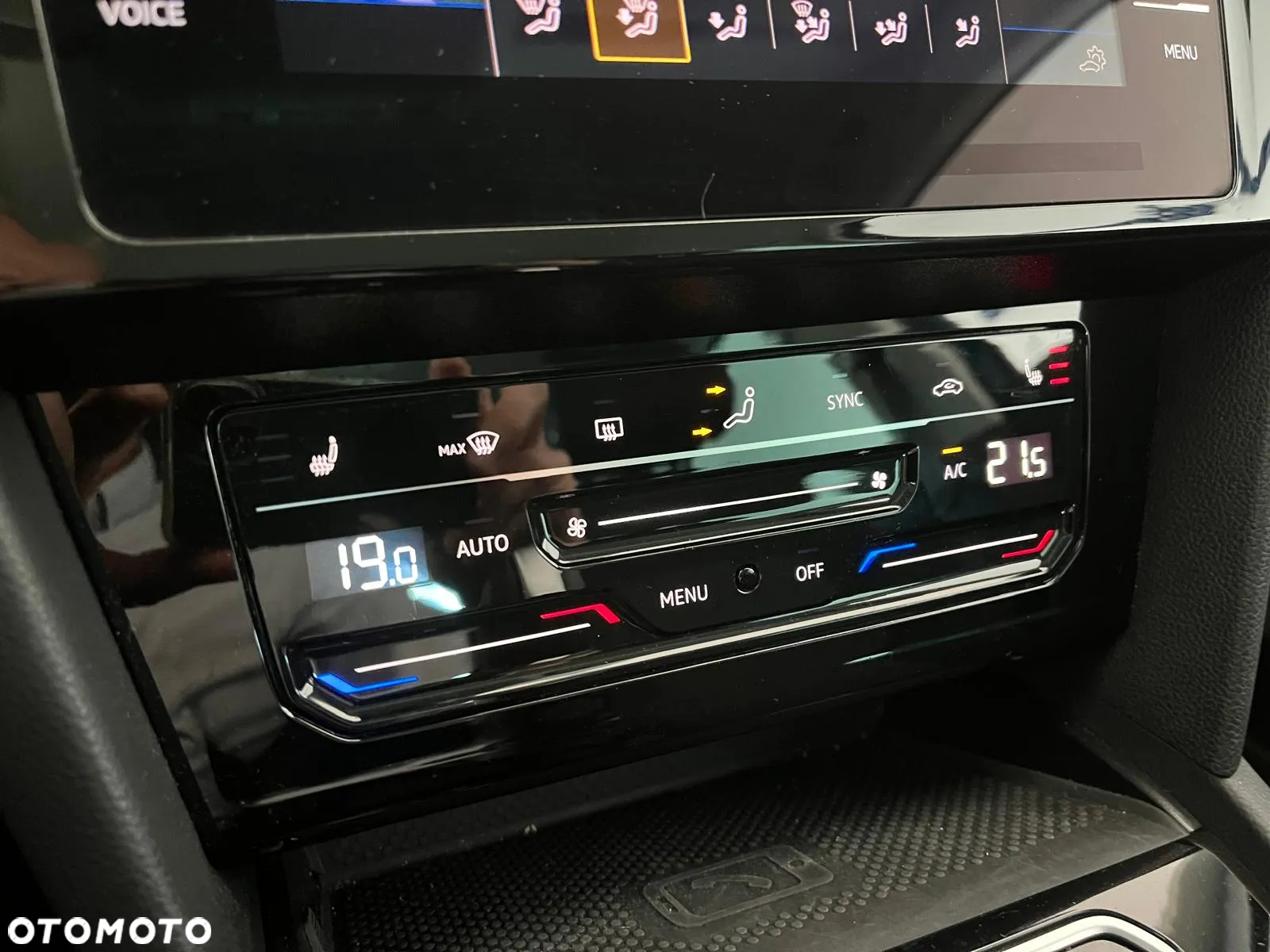 Volkswagen Passat 2.0 TSI Business DSG - 33