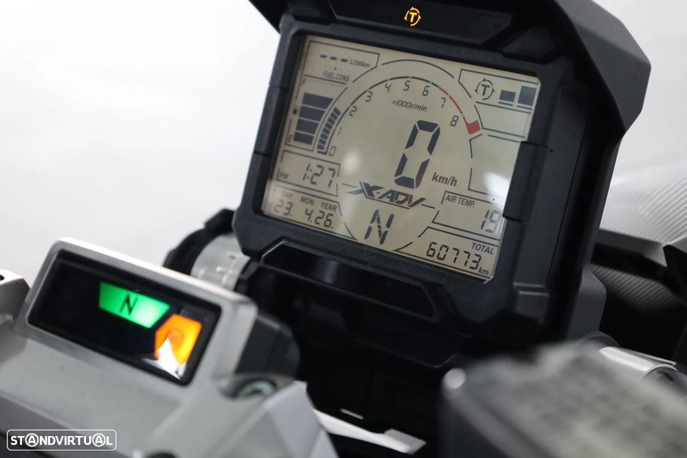 Honda X-ADV 750 - 16