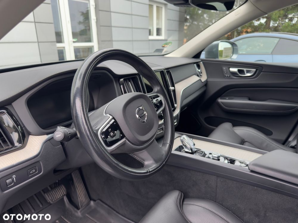 Volvo XC 60 B5 D AWD Inscription - 5