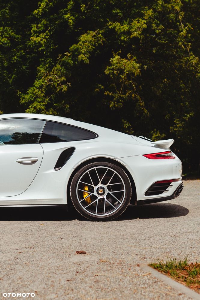 Porsche 911 - 8