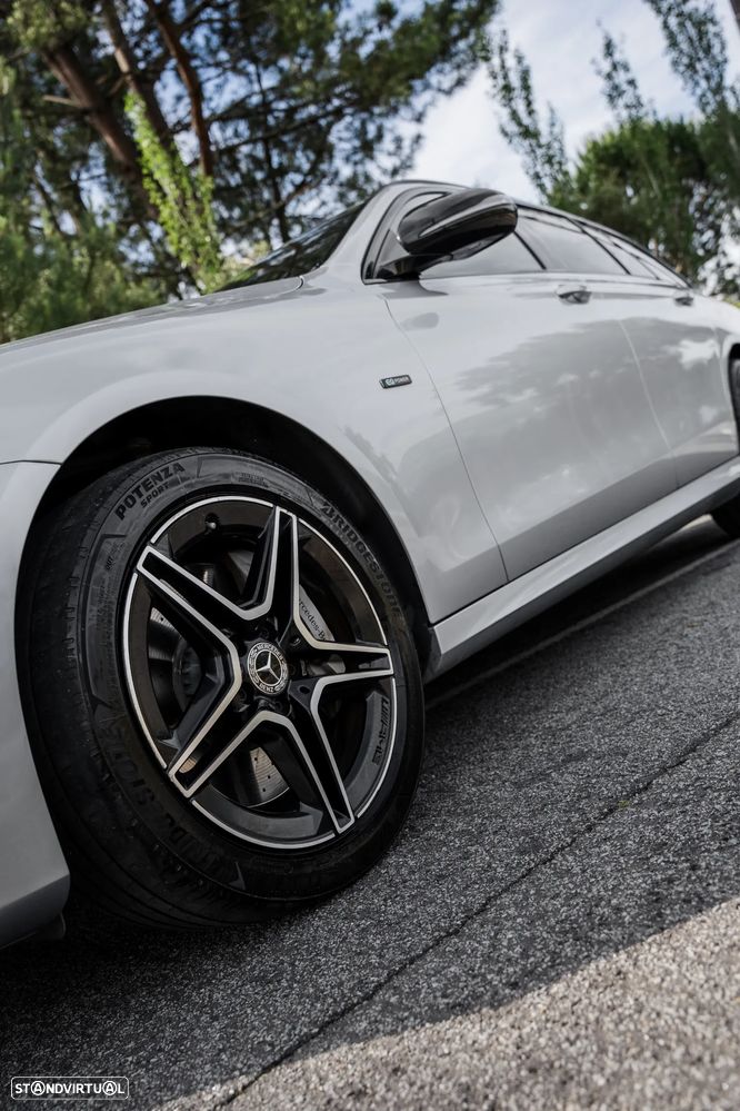 Mercedes-Benz E 300 de AMG Line - 15