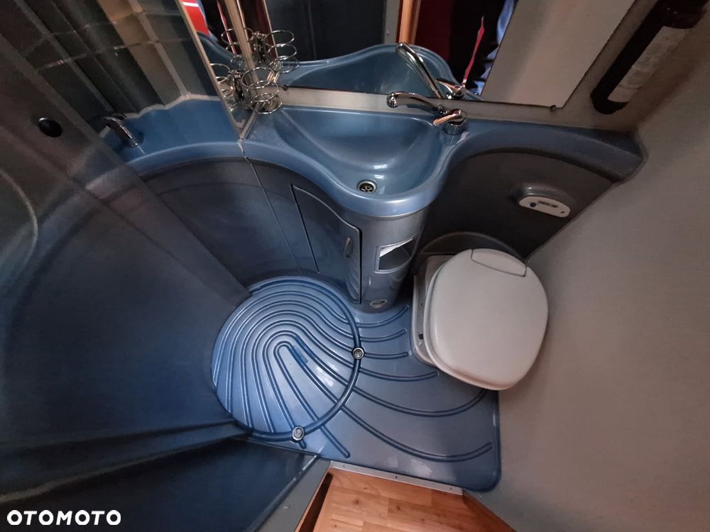 Eura Mobil Terrestra TA 690 HB całoroczny - 21