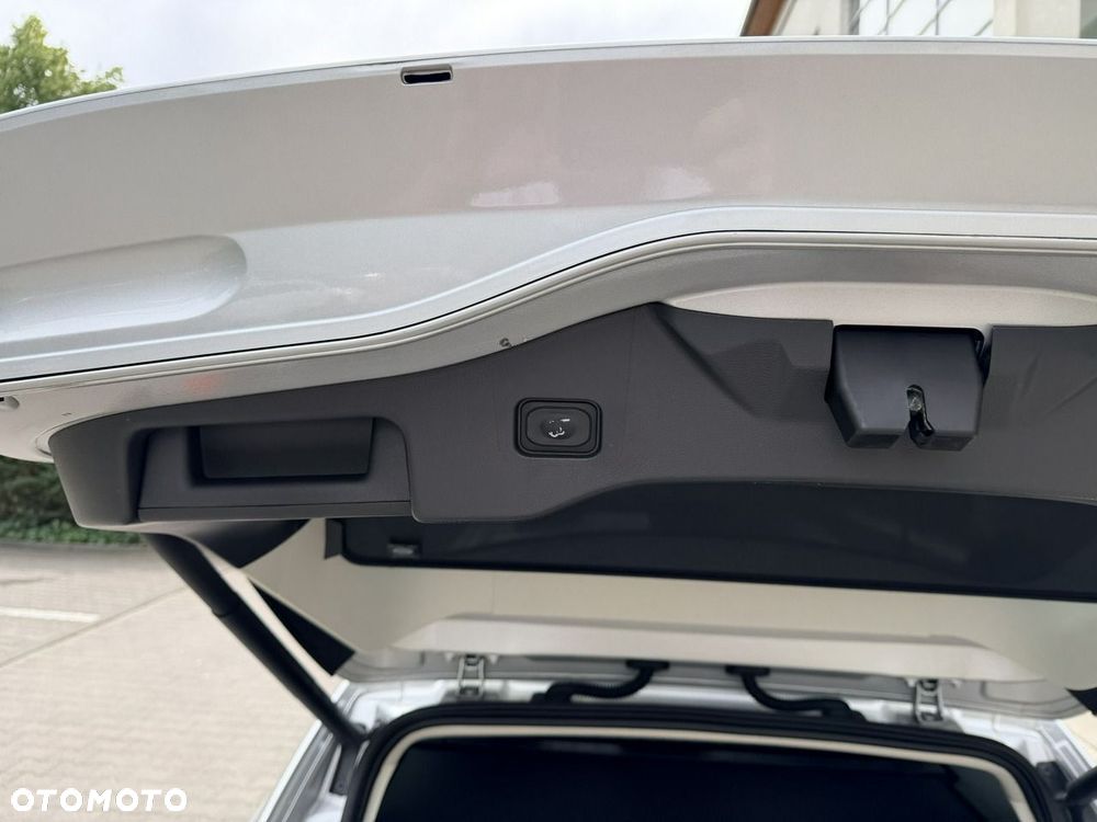 Ford Mondeo - 10
