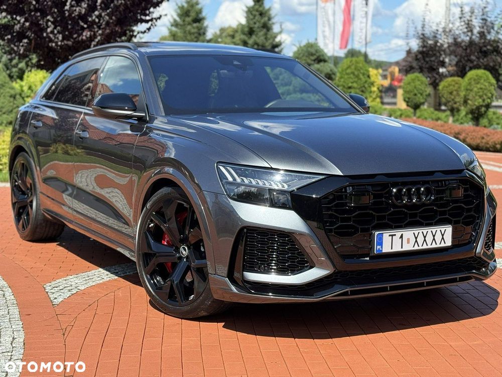 Audi RS Q8 - 4