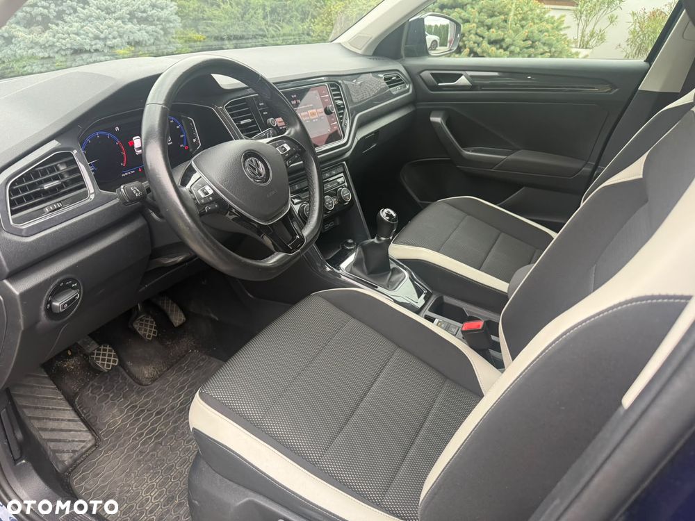Volkswagen T-Roc 1.5 TSI GPF ACT Active - 9