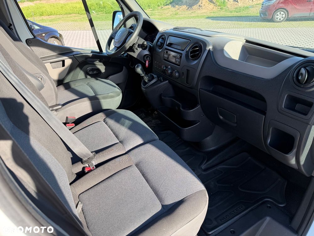 Renault MASTER KLIMA L2H2 bez ADBLU - 19