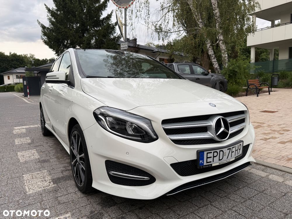 Mercedes-Benz Klasa B 180 (CDI) d 7G-DCT AMG Line - 26