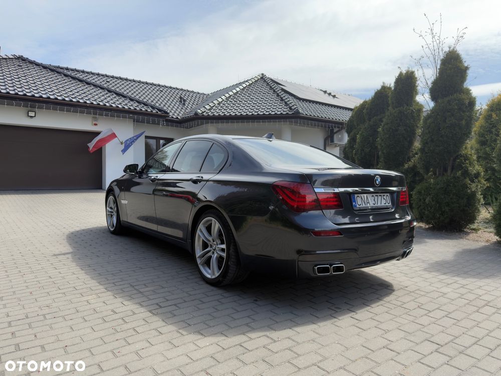 BMW Seria 7 750d xDrive - 12