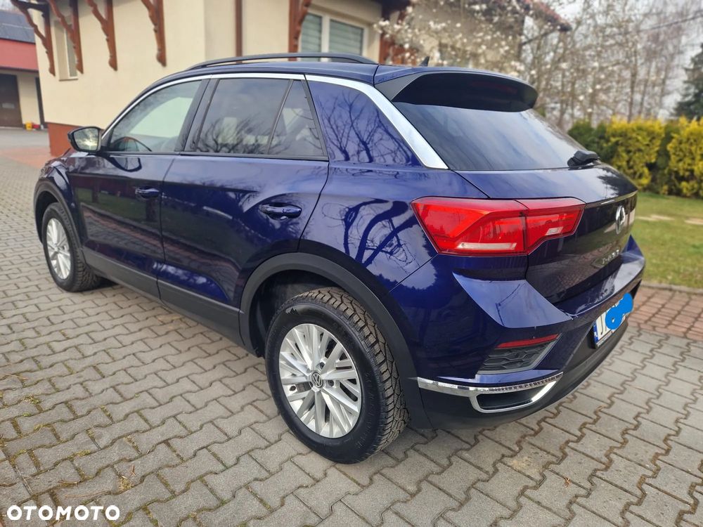 Volkswagen T-Roc - 12