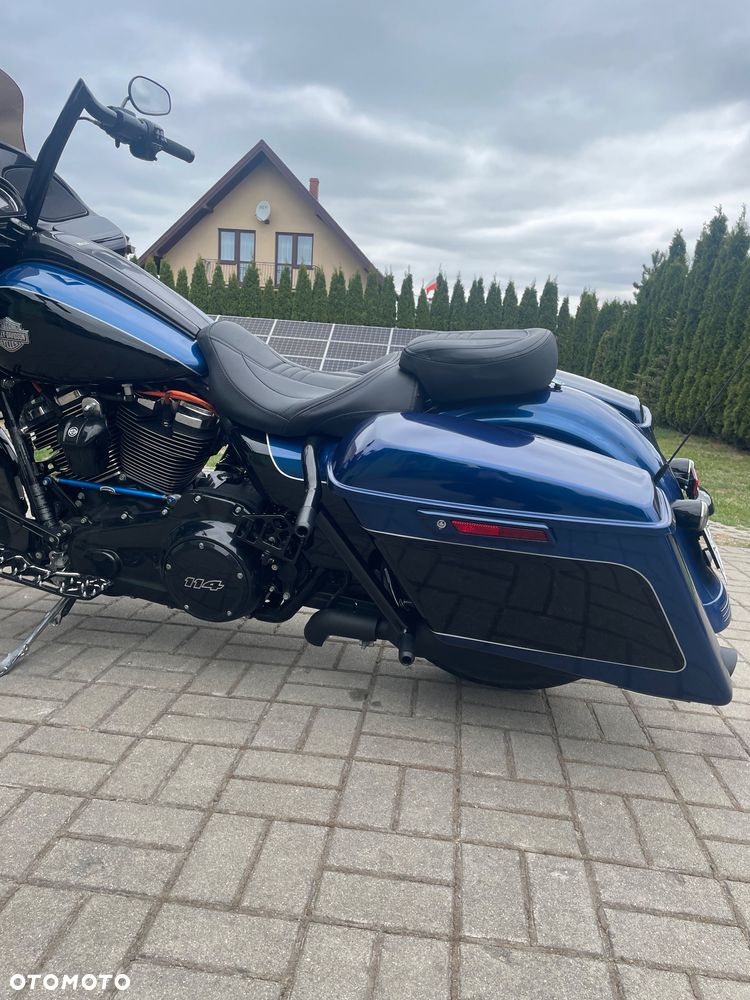 Harley-Davidson Touring Road Glide - 16