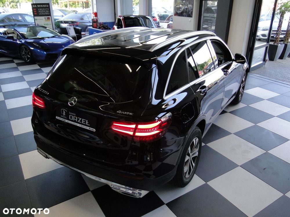 Mercedes-Benz GLC - 7