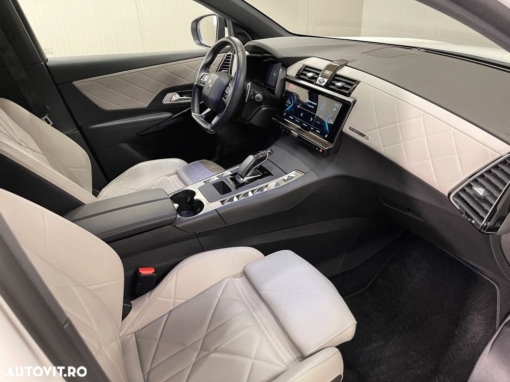 DS Automobiles DS 7 Crossback - 12