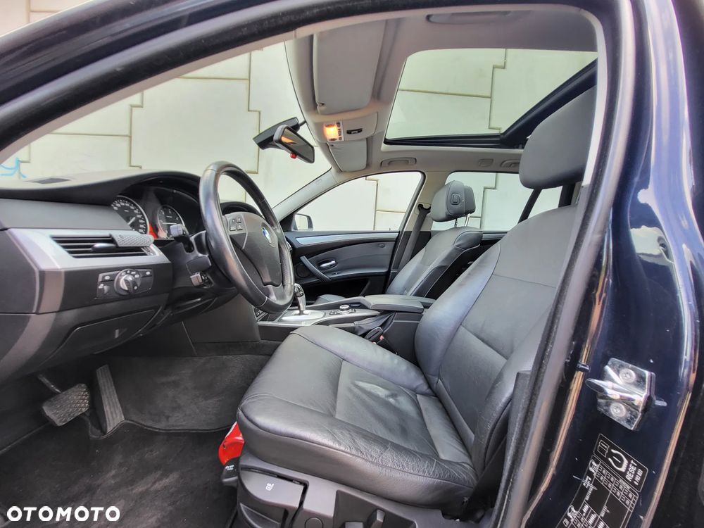 BMW Seria 5 520d - 7