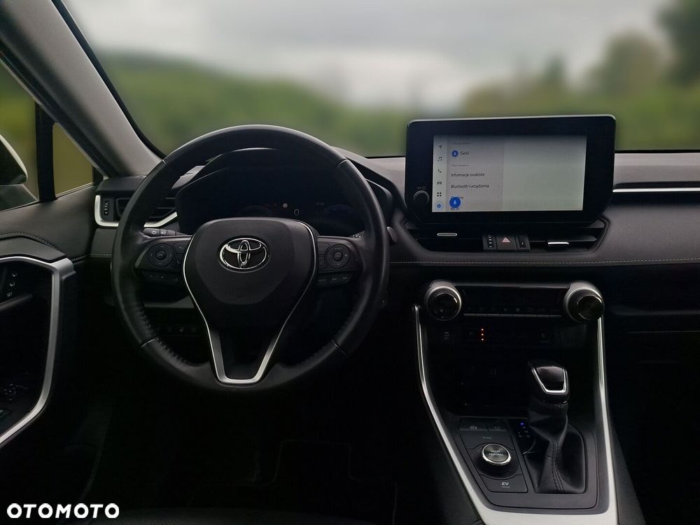 Toyota RAV4 - 15