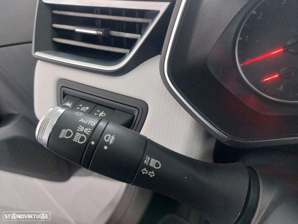 Renault Clio 1.0 TCe Techno - 33