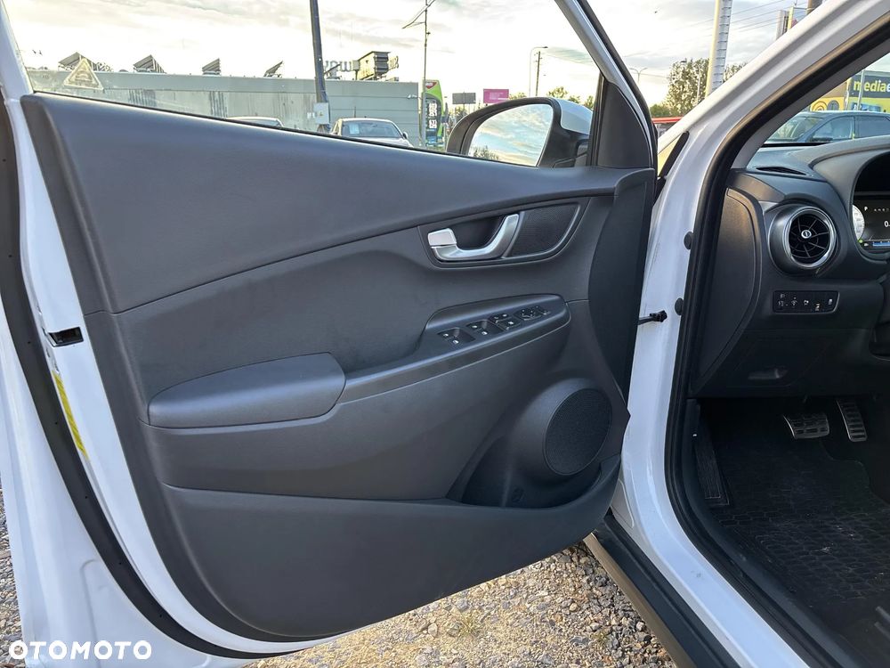 Hyundai Kona Electric 64kWh Modern - 10
