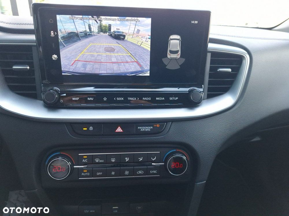 Kia XCeed 1.5 T-GDI M - 18