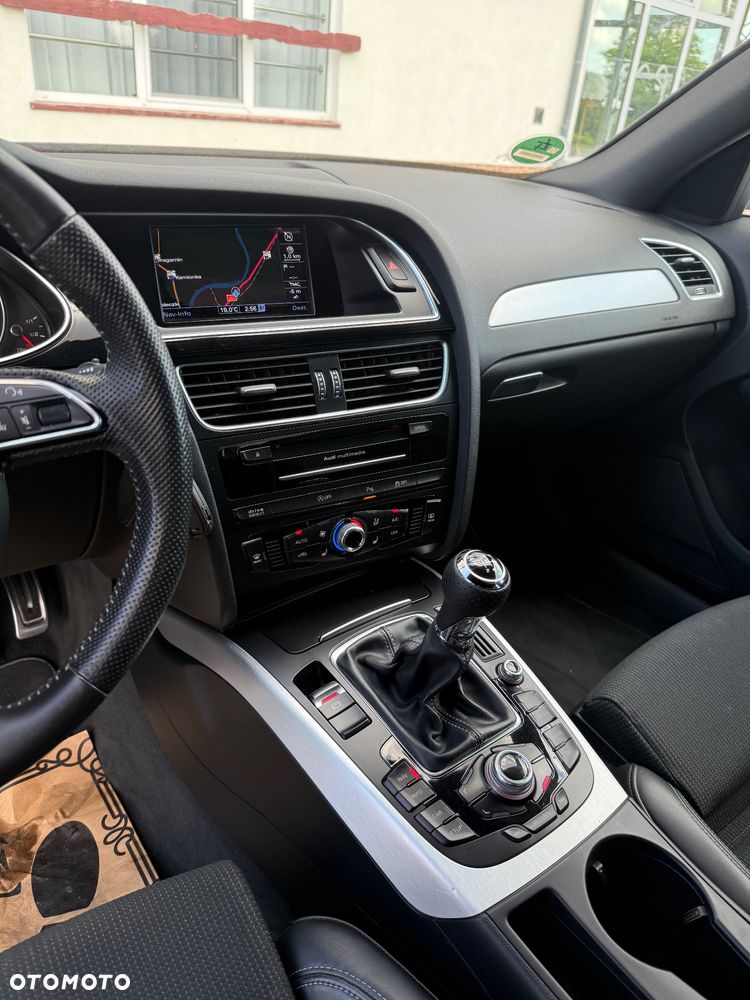 Audi A4 Avant 2.0 TDI DPF clean diesel S line Sportpaket - 9