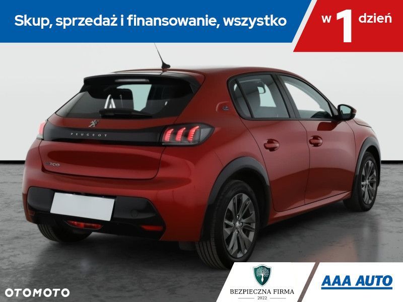 Peugeot 208 - 7