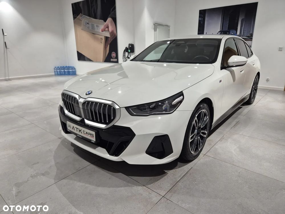 BMW Seria 5 520d xDrive mHEV - 2