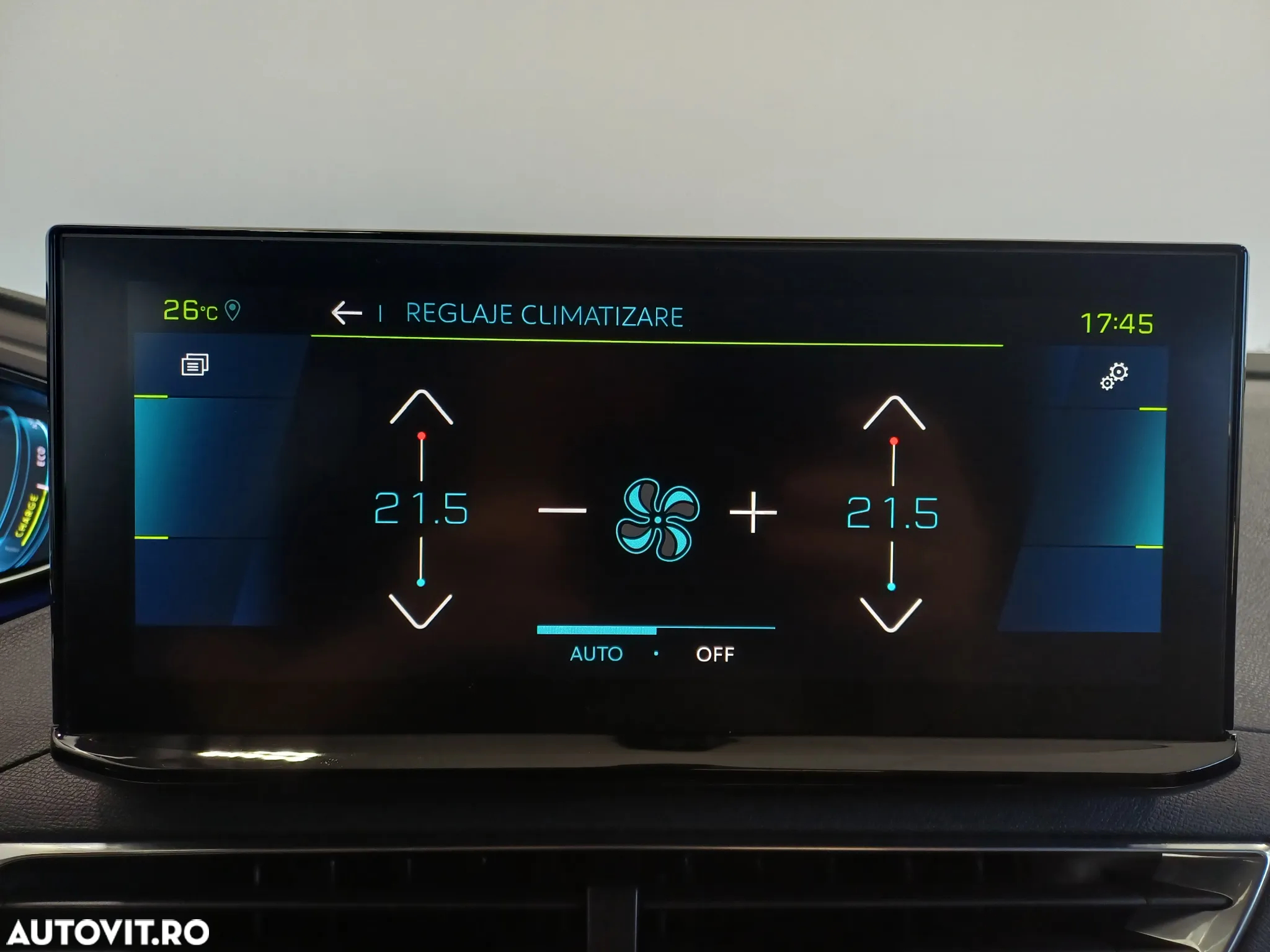 Peugeot 3008 PHEV 180 EAT8 Allure Pack - 26