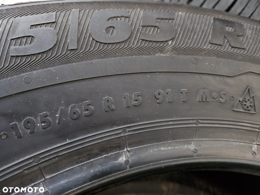 Zimowe 195 65 R15 Semperit MASTER GRIP 2 opony - 5