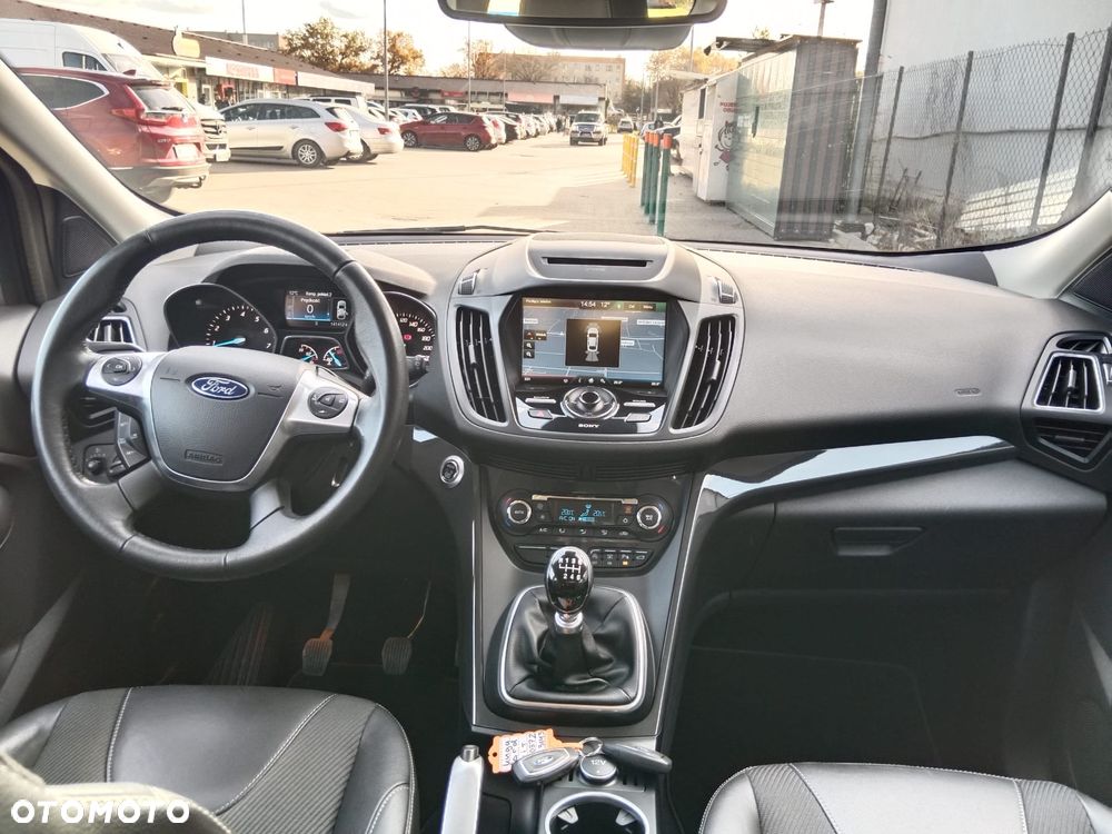 Ford Kuga - 23