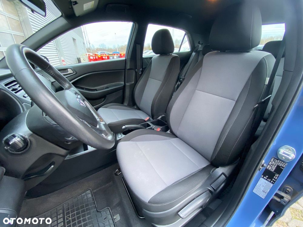 Hyundai i20 1.2 Fresh - 22