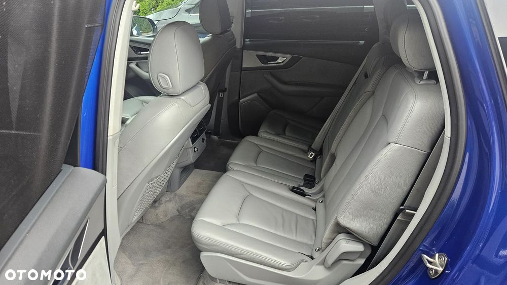 Audi Q7 - 37