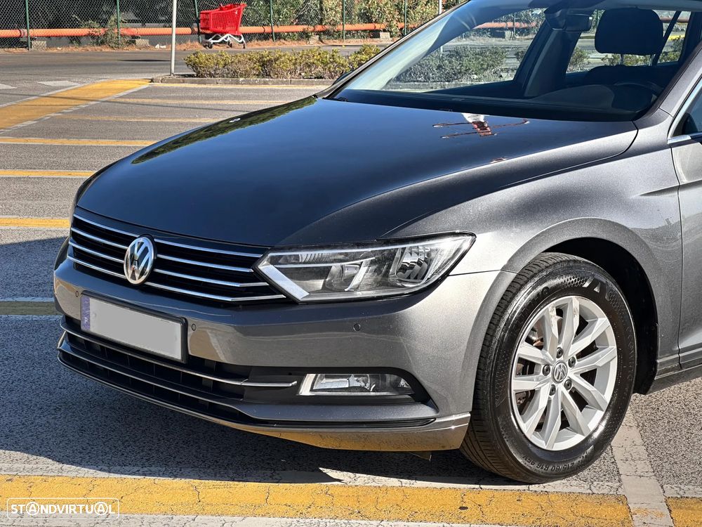 VW Passat Variant 1.6 TDI Confortline DSG - 2